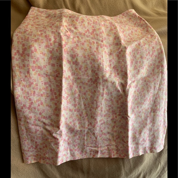 Ann Taylor Dresses & Skirts - Ann Taylor Pencil Skirt